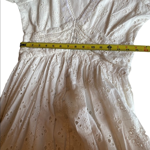 House of Harlow 1960 Boho Ivory Eyelet Peasant Dress - Picture 10 of 15